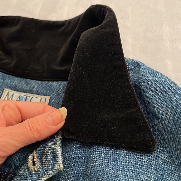 Vintage One-of-a-Kind Peacock Jean Jacket with Velvet Trim (S/XS, Match USA) - Picture 6 of 9